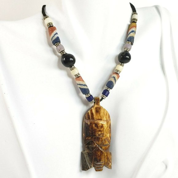 Vintage Ethnic Carved Stone Necklace Leather Cord - Picture 3 of 8
